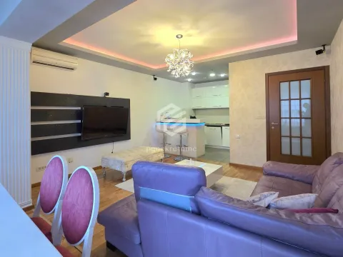 Rent, two bedroom apartment, 75m², City Kvart, Podgorica - image 6