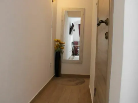 Sale, studio apartment, 26m², Budva, Crna Gora - image 6