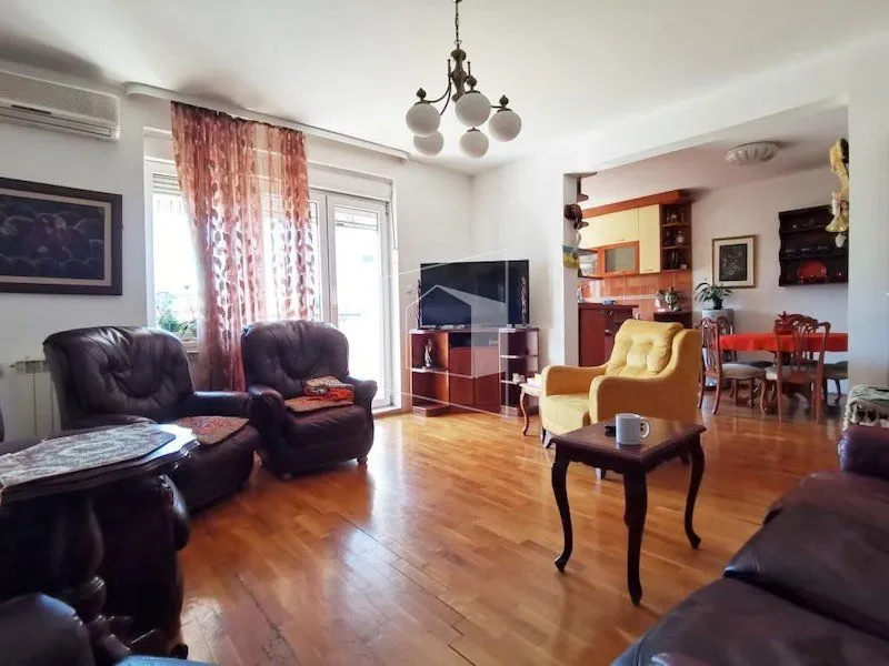 Prodaja, stan, 92m², Preko Morače, Podgorica