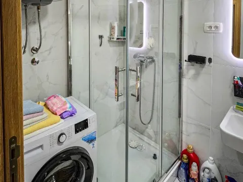 Prodaja, jednosoban stan, 41m², Tološi, Podgorica - image 16