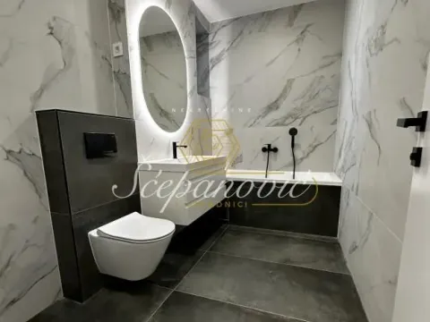 Prodaja, četvorosoban stan, 110m², Centar, Novi Sad - image 22