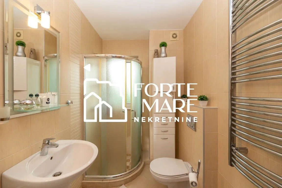 Prodaja, jednosoban stan, 75m², Đenovići, Herceg Novi