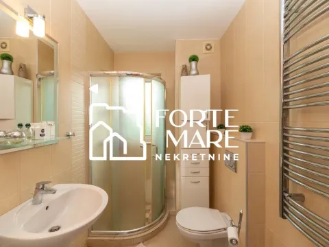 Prodaja, jednosoban stan, 75m², Đenovići, Herceg Novi - image 11