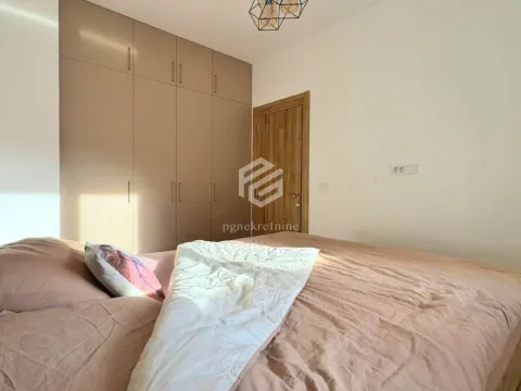Izdavanje, jednosoban stan, 42m², Stari Aerodrom, Podgorica - image 8