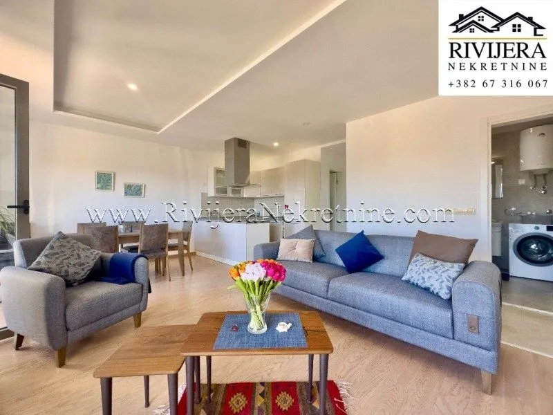 Prodaja, dvosoban stan, 87m², Tivat, Crna Gora