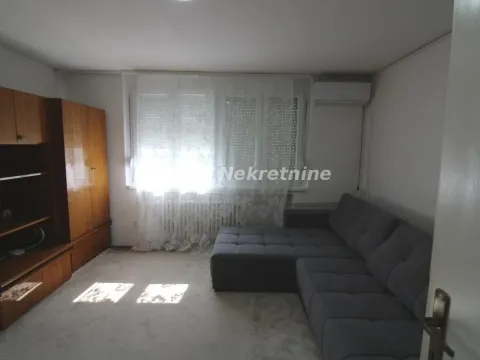 Izdavanje, garsonjera, 23m², Centar, Novi Sad - image 2