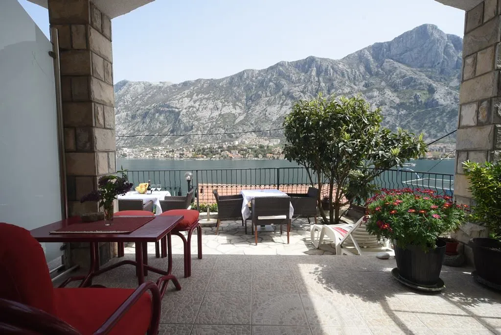 Sale, house, 260m², Muo, Kotor