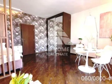 Prodaja, četvorosoban stan, 109m², Stari Grad, Beograd - image 12