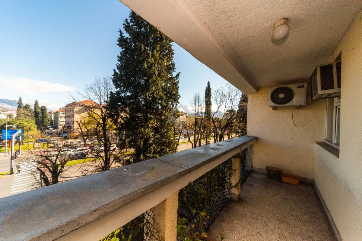 Rent, three bedroom apartment, 105m², Preko Morače, Podgorica