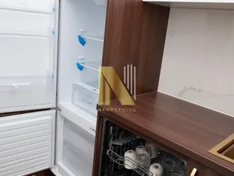 Izdavanje, dvosoban stan, 47m², Centar, Novi Sad - image 8