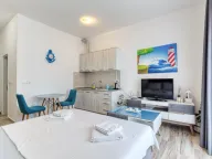 Rent, studio apartment, 25m², Bečići, Budva - image 8