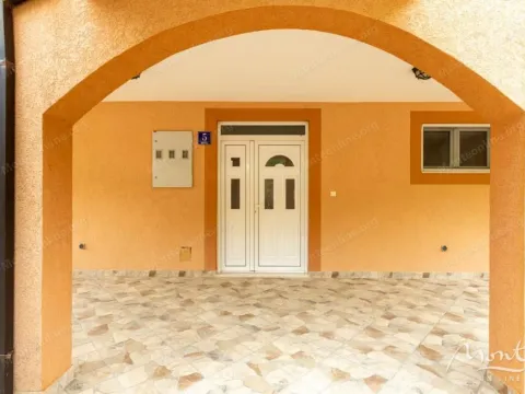 Prodaja, kuća, 410m², Podi, Herceg Novi - image 9