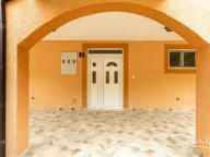 Sale, house, 410m², Podi, Herceg Novi - image 9