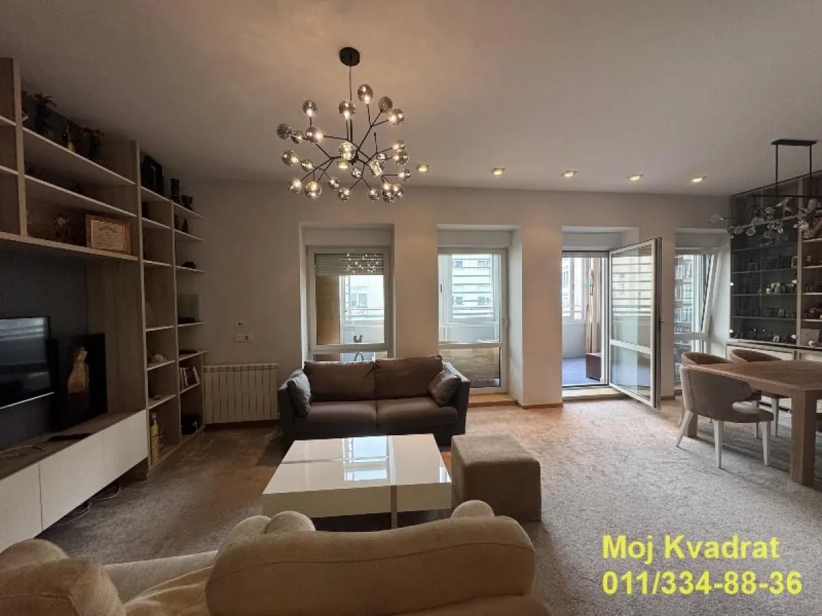 Izdavanje, trosoban stan, 131m², Vukov Spomenik, Zvezdara Sve Podlokacije