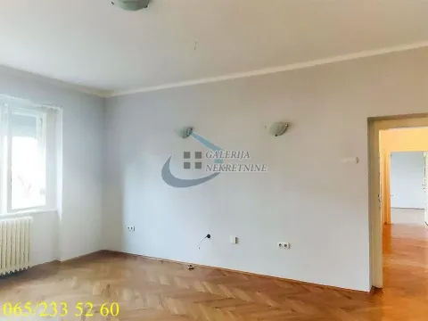 Rent, office space, 80m², Savski Venac, Beograd - image 11