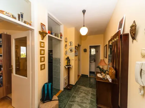 Prodaja, dvosoban stan, 85m², Preko Morače, Podgorica - image 12