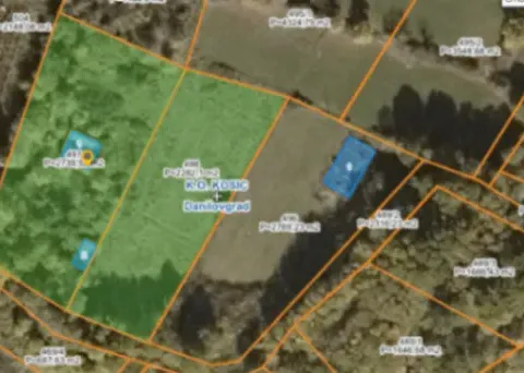 Zemljište in Kosić