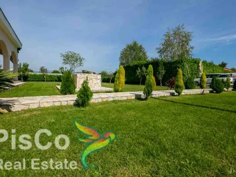 Izdavanje, kuća, 170m², Podgorica, Crna Gora - image 7