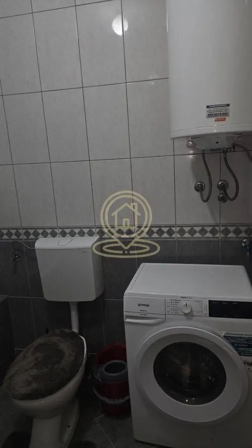 Izdavanje, jednosoban stan, 33m², Grbavica, Novi Sad Sve Podlokacije