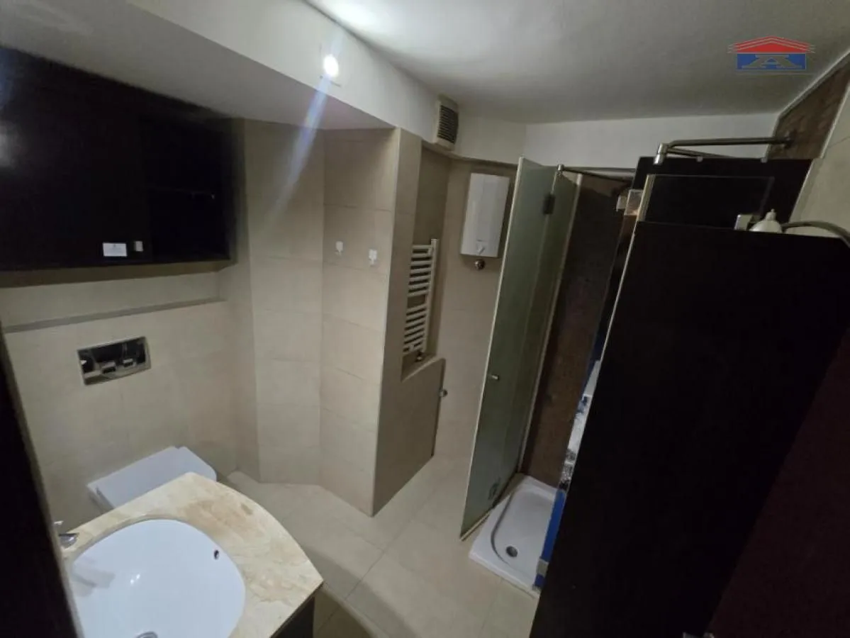 Prodaja, četvorosoban stan, 107m², Bulevar Oslobodjenja, Novi Sad Sve Podlokacije