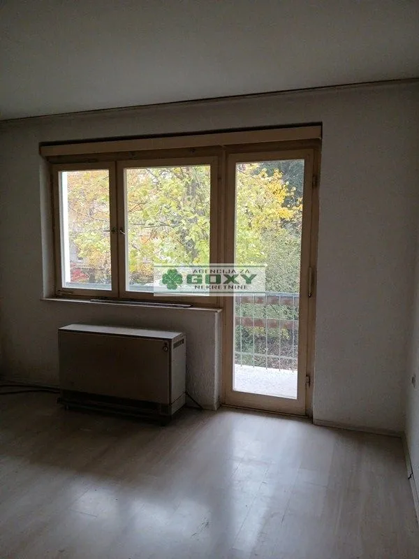 Prodaja, trosoban stan, 76m², Čukarica, Beograd