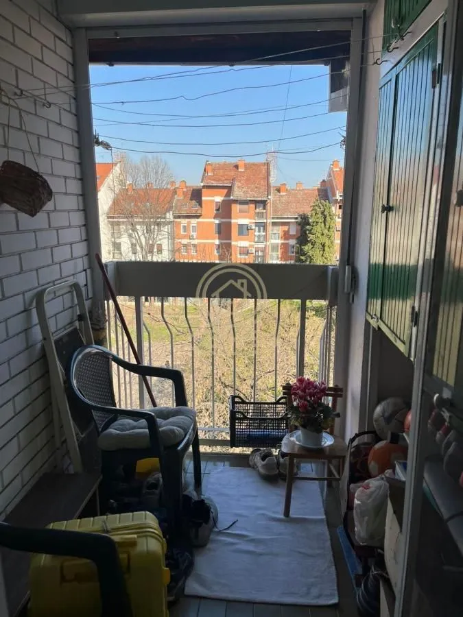 Prodaja, trosoban stan, 62m², Novo naselje, Novi Sad