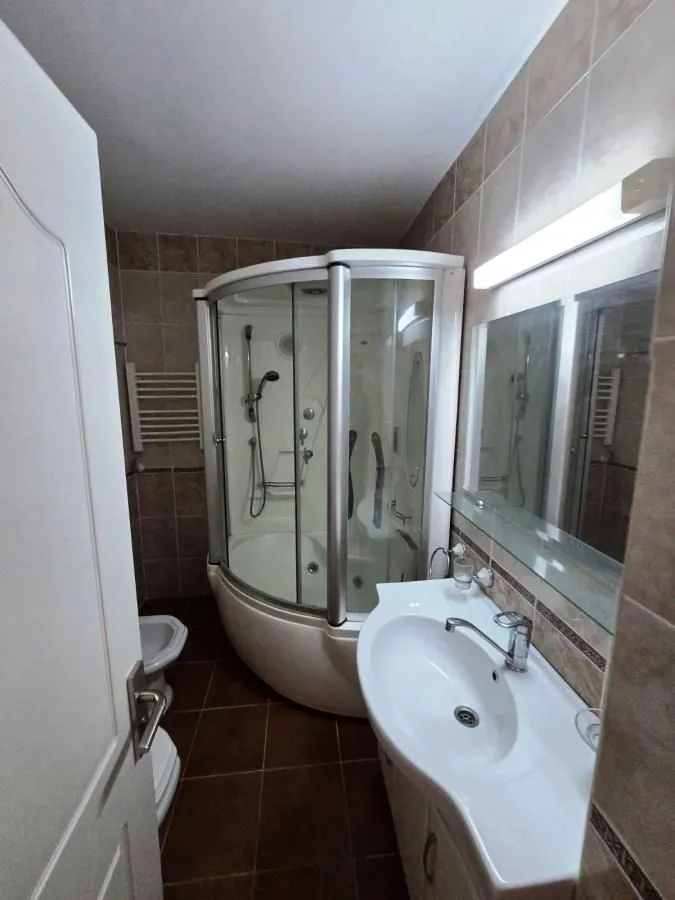 Prodaja, dvosoban stan, 78m², Duvanište, Niš