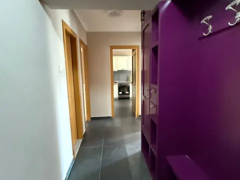 Izdavanje, dvosoban stan, 74m², Blok 9, Podgorica - image 14