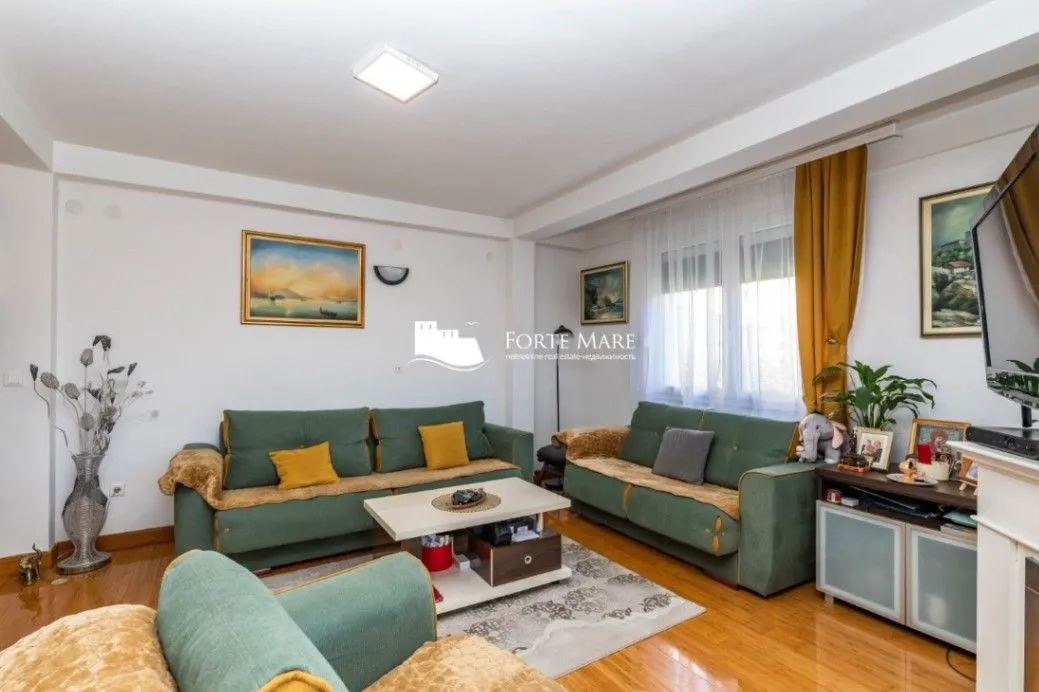Prodaja, dvosoban stan, 112m², Igalo, Herceg Novi