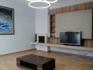 Prodaja, četvorosoban stan, 105m², Vračar Sve Podlokacije, Beograd - image 2