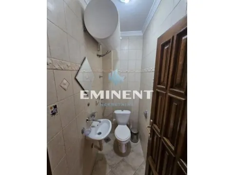 Izdavanje, četvorosoban stan, 115m², Savski Venac, Beograd - image 13
