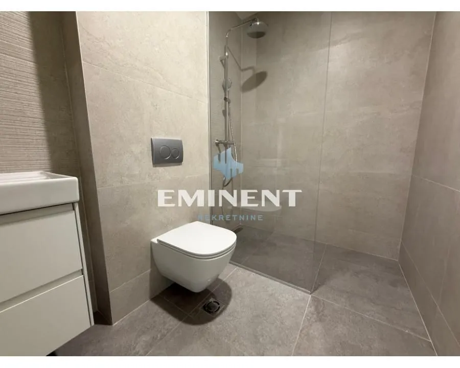 Sale, three bedroom apartment, 74m², Novi Beograd Blok 67, Novi Beograd Sve Podlokacije