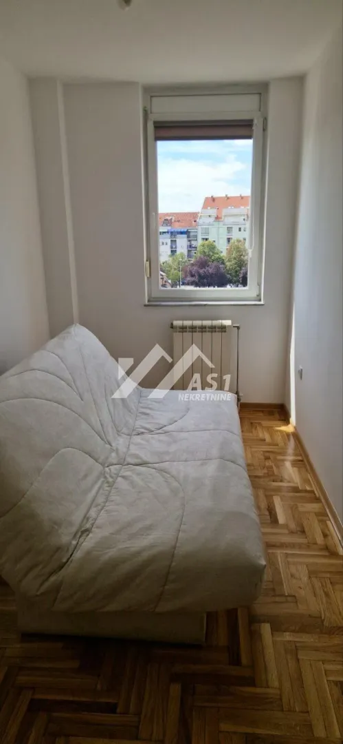 Izdavanje, trosoban stan, 65m², Nova Detelinara, Novi Sad Sve Podlokacije