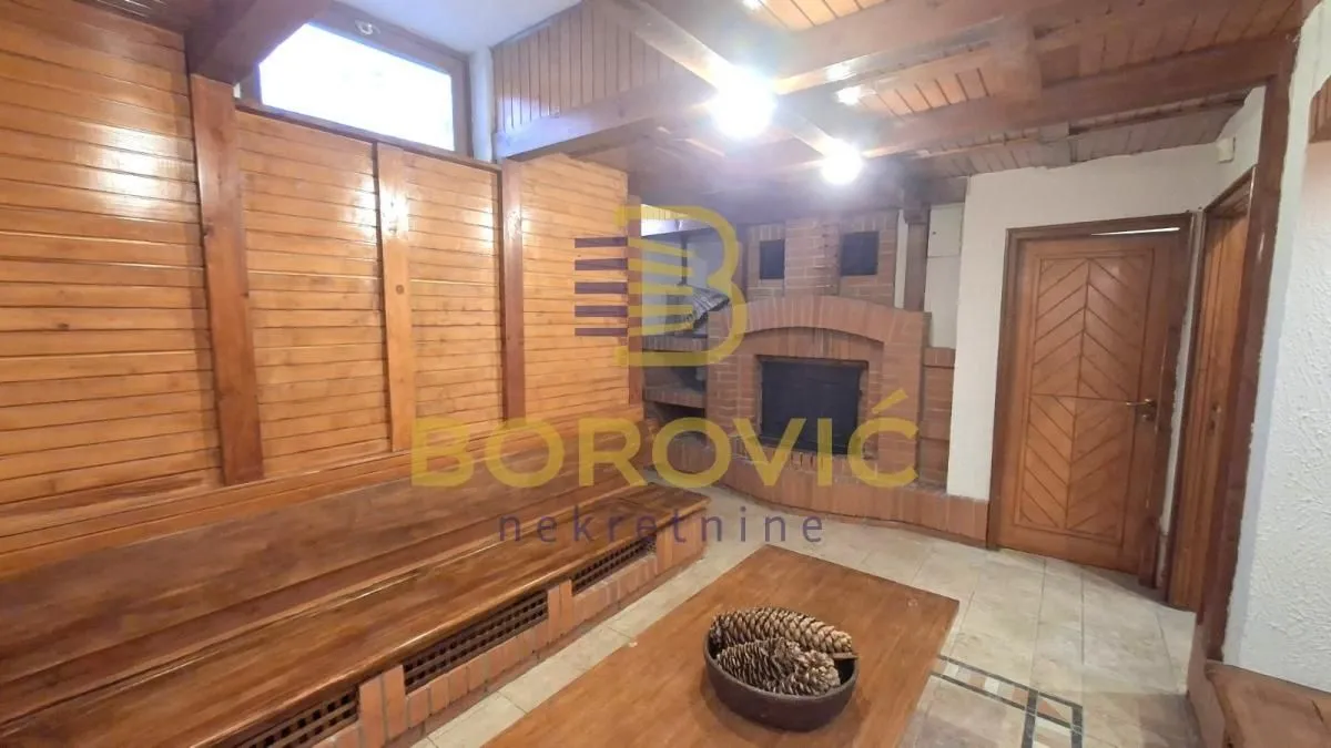 Rent, apartment, 220m², Savski Venac, Beograd