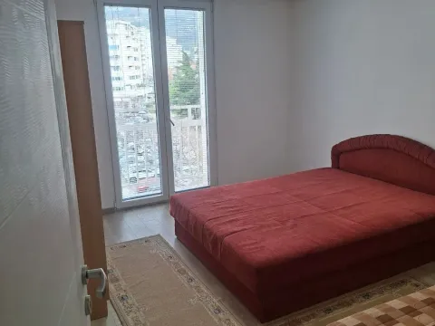 Rent, one bedroom apartment, 58m², Centar, Bar - image 1