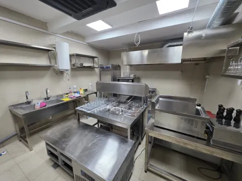 Prodaja, poslovni prostor, 123m², Rafailovići, Budva - image 20