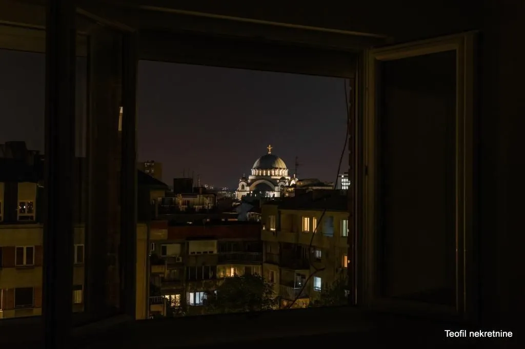 Izdavanje, garsonjera, 22m², Kalenić Pijaca, Vračar Sve Podlokacije