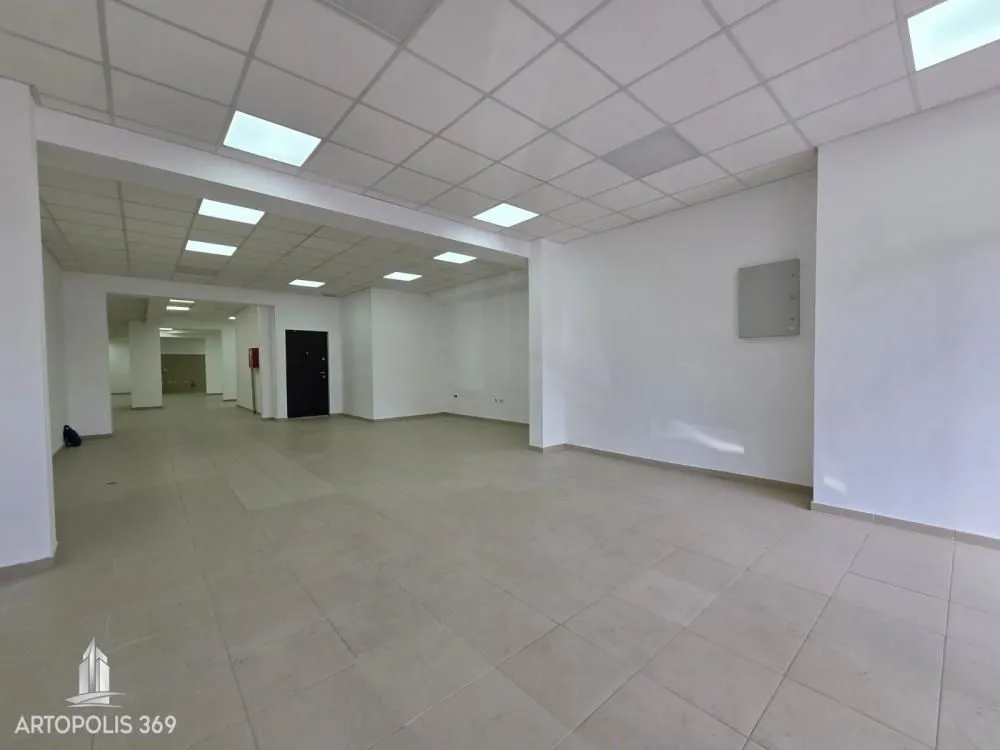Rent, office space, 310m², Dušanovac, Voždovac Sve Podlokacije