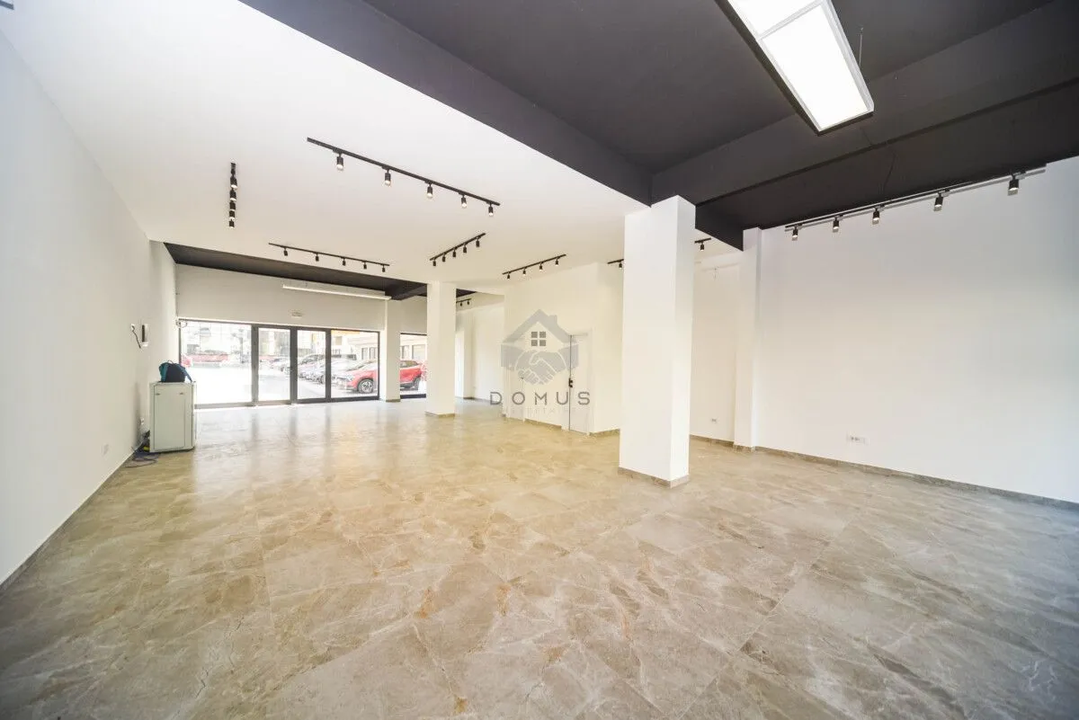 Rent, office space, 117m², Pobrežje, Podgorica