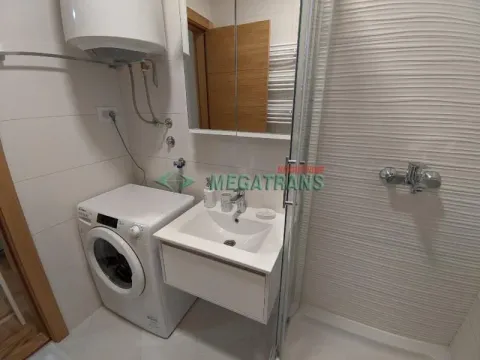 Izdavanje, jednosoban stan, 30m², Centar, Novi Sad - image 13