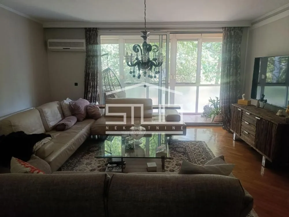 Rent, apartment, 158m², Senjak, Beograd