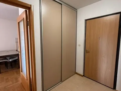 Izdavanje, dvosoban stan, 67m², Stari Aerodrom, Podgorica - image 7