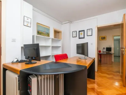 Sale, office space, 87m², Preko Morače, Podgorica - image 2