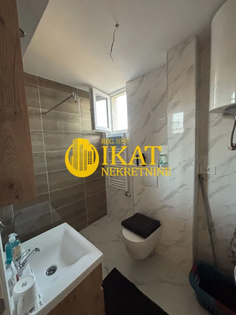 Prodaja, jednosoban stan, 43m², Centar, Stara Pazova