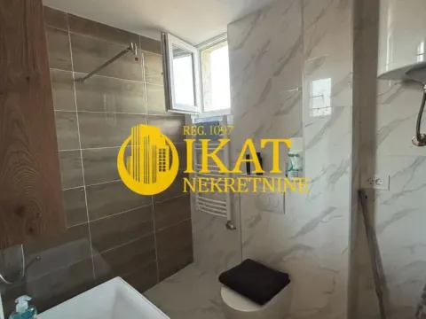 Prodaja, jednosoban stan, 43m², Centar, Stara Pazova - image 4