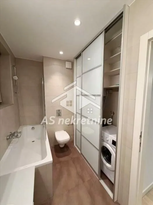 Prodaja, dvosoban stan, 55m², Novi Beograd Blok 65, Novi Beograd Sve Podlokacije