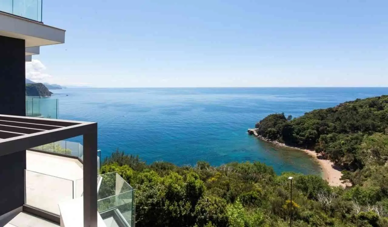 Prodaja, kuća, 438m², Vidikovac, Budva