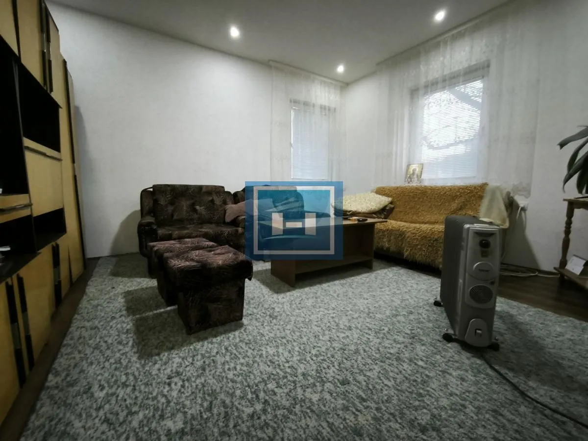 Prodaja, dvosoban stan, 42m², Ćuprija, Srbija