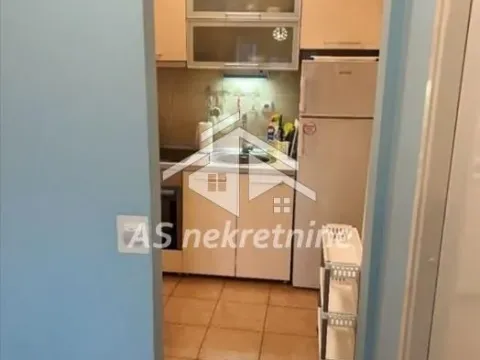 Izdavanje, trosoban stan, 70m², Novi Beograd Sve Podlokacije, Beograd - image 3
