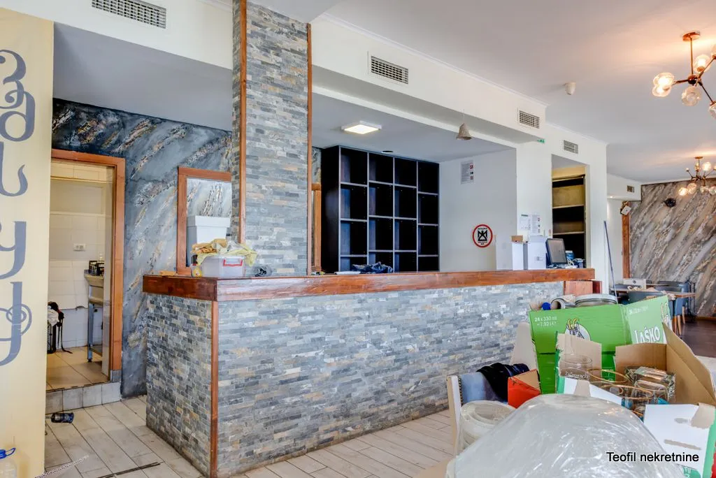 Rent, office space, 300m², Zemun Kej, Zemun Sve Podlokacije